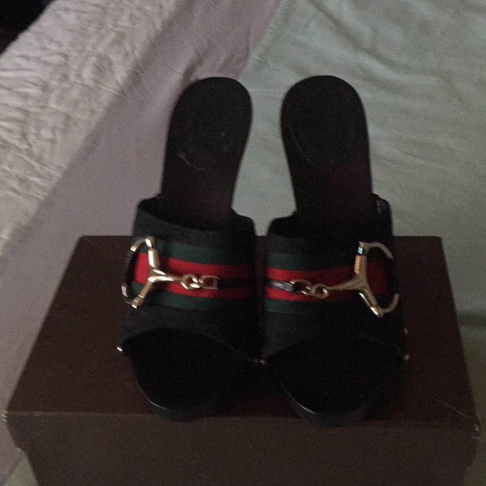 Gucci shoes